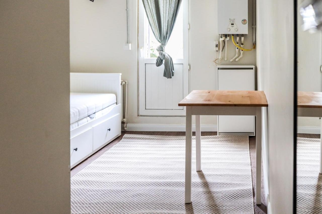 Studio Flat W Balcony Near Moda Shore In Kadikoy