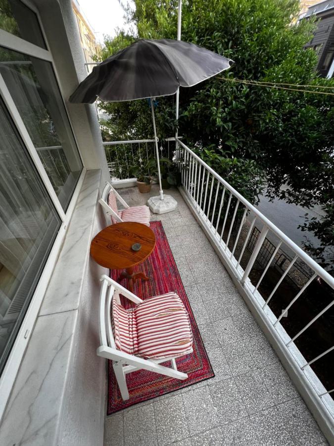Very Close To Bosphorus, Beautiful 2 1 Salon Flat, Excellent Location Apartment Istanbul
