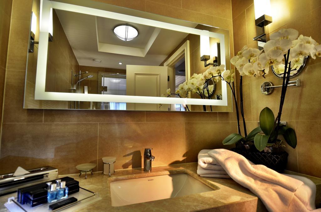 Hotel Titanic Comfort Sisli
