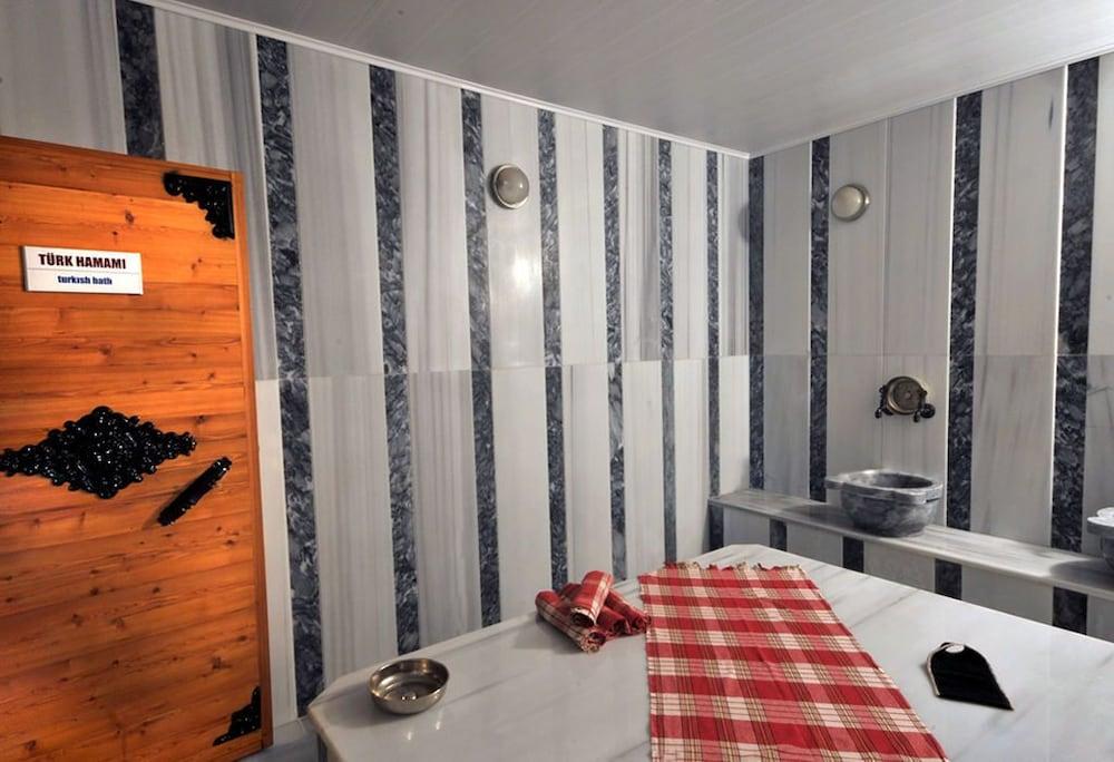 Rhiss Bostanci Hotel 3*