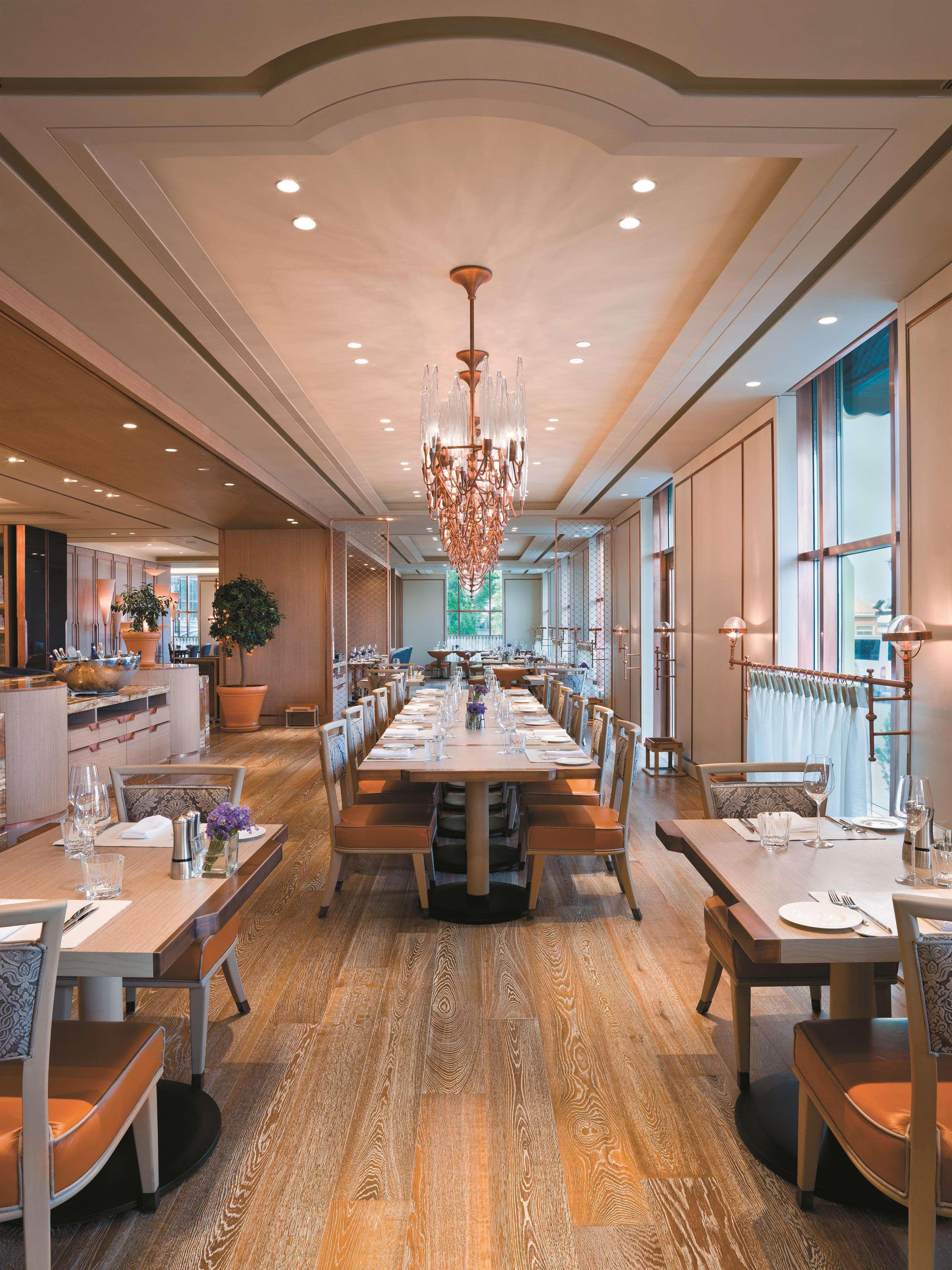 Shangri-la Bosphorus, Hotel 5*