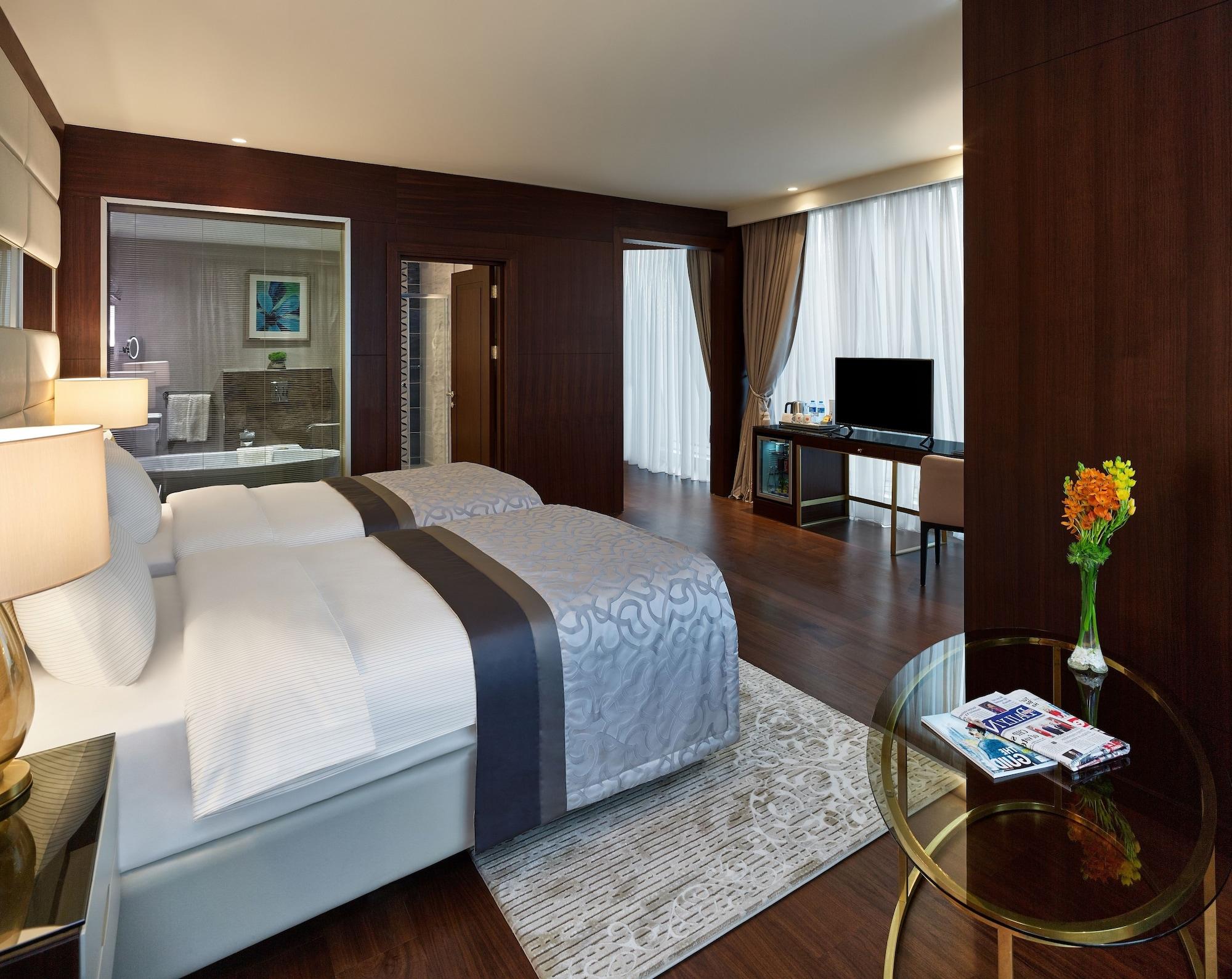 Elite World Grand Basin Ekspres Hotel