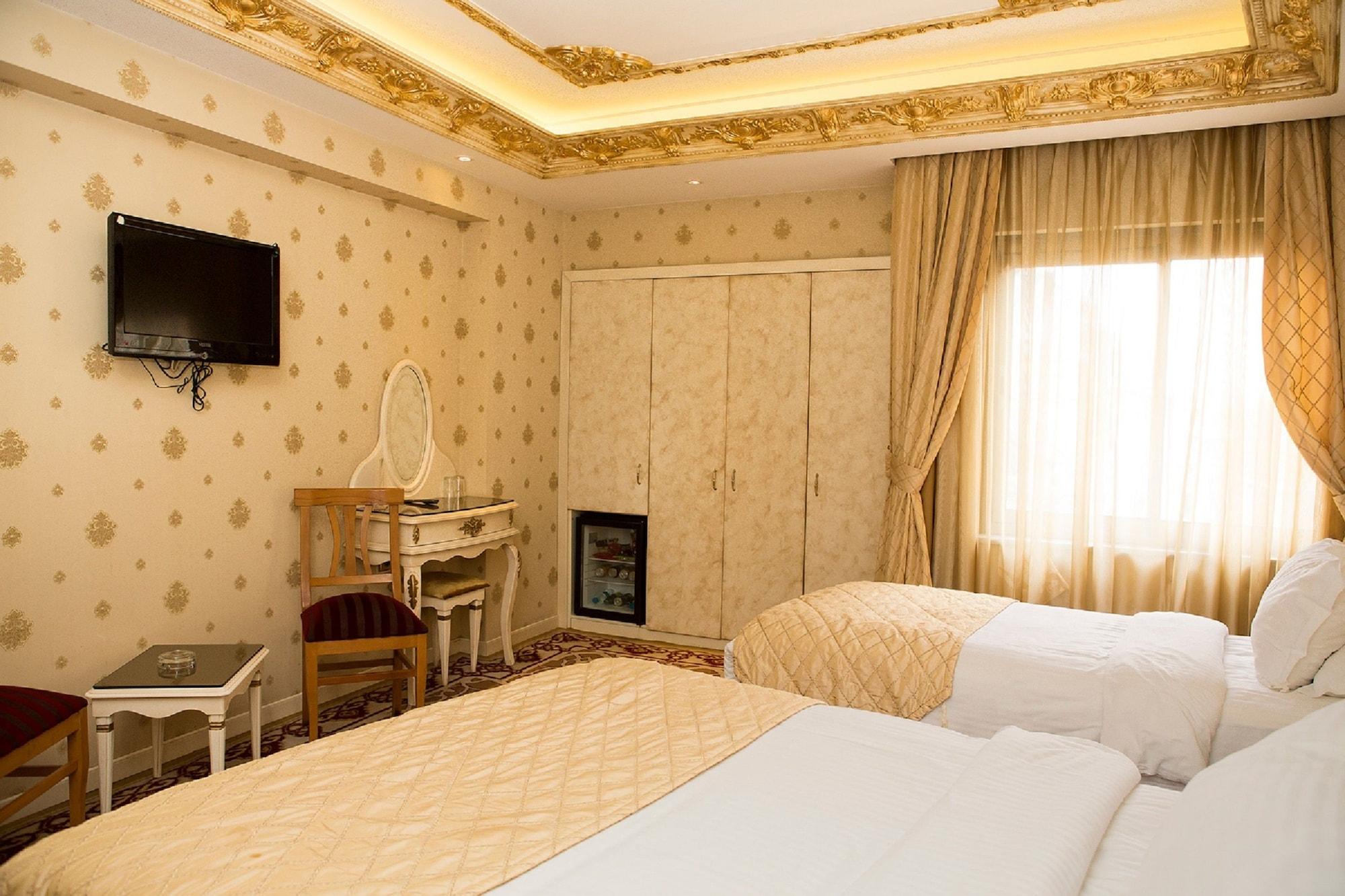Hotel Buyuk Hamit 3*