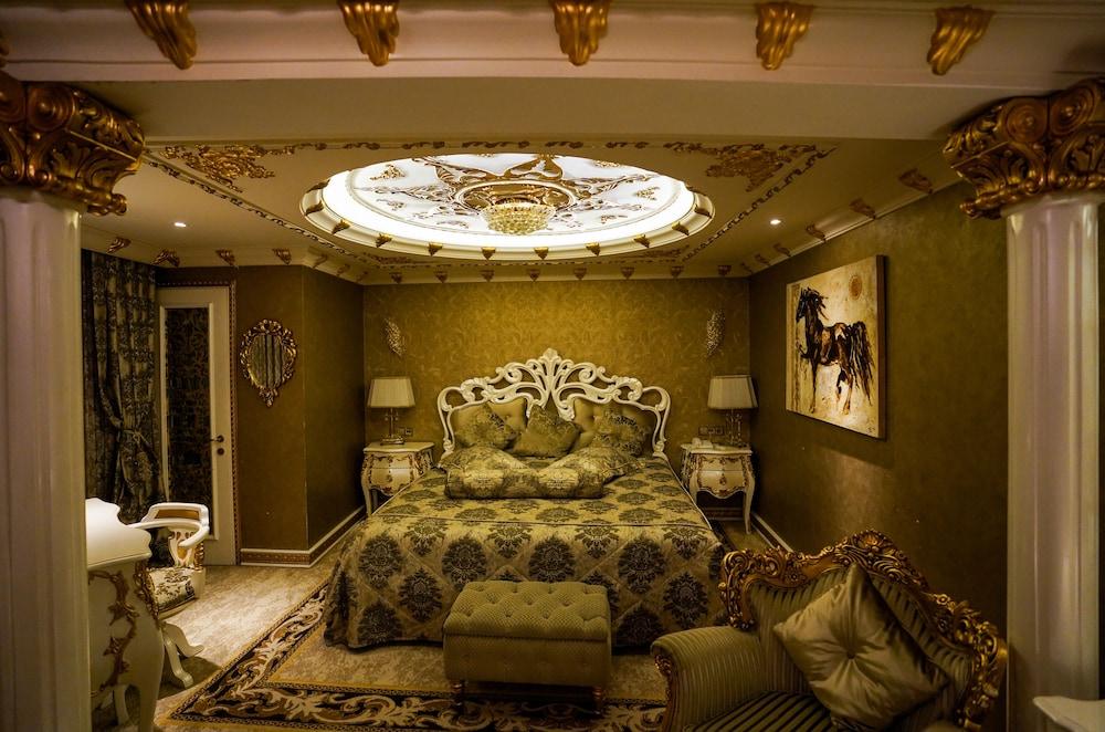 Buyuk Hamit Hotel 3*
