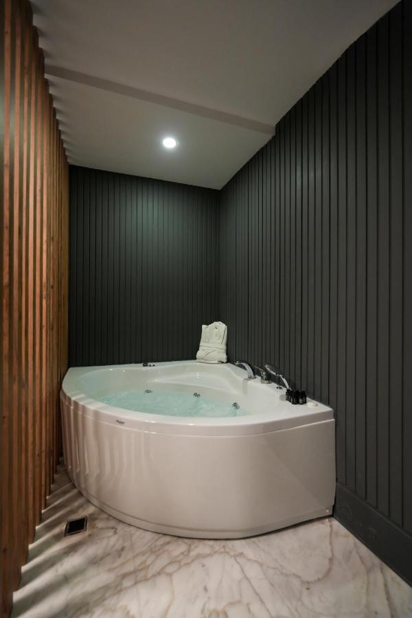 Otel Kurucesme Business İstanbul