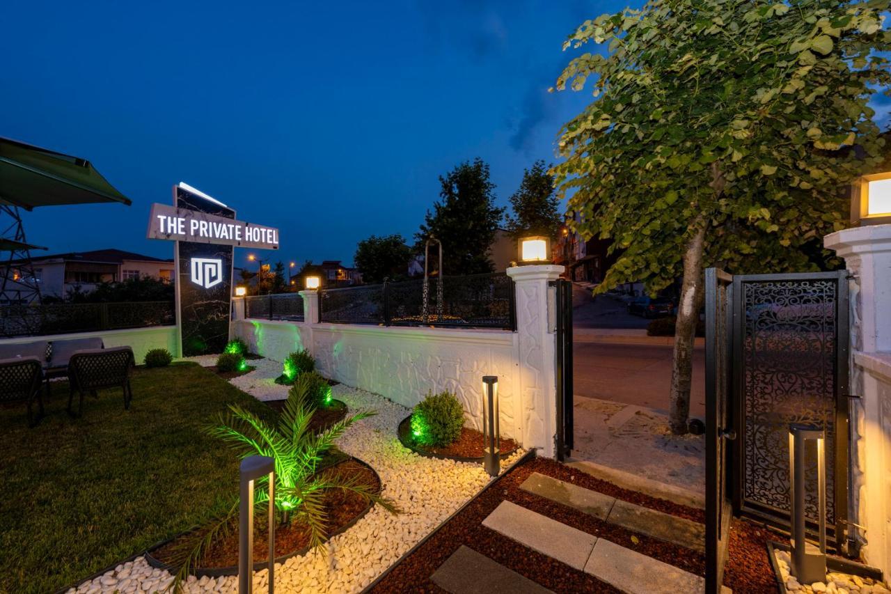 The Private Airport Otel