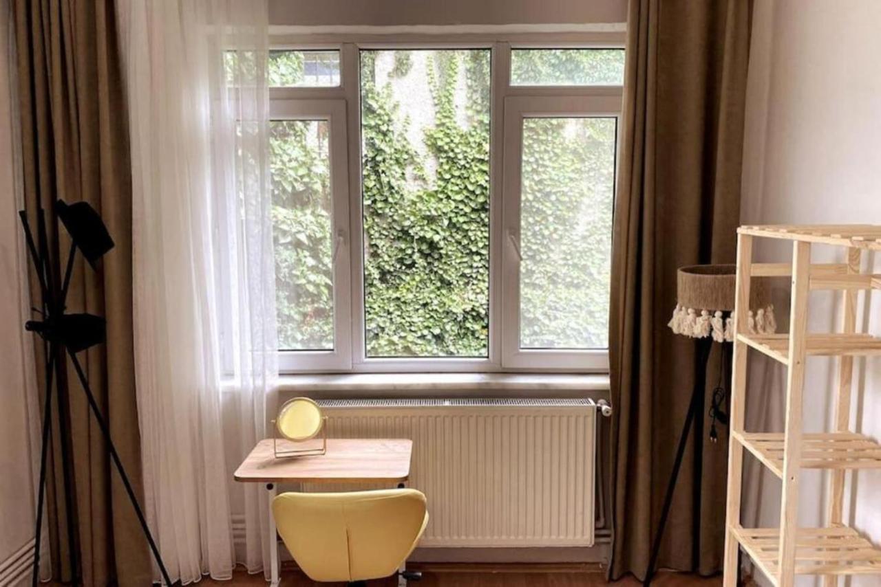 Cozy Terrace House 2min Walking To Taksim Square