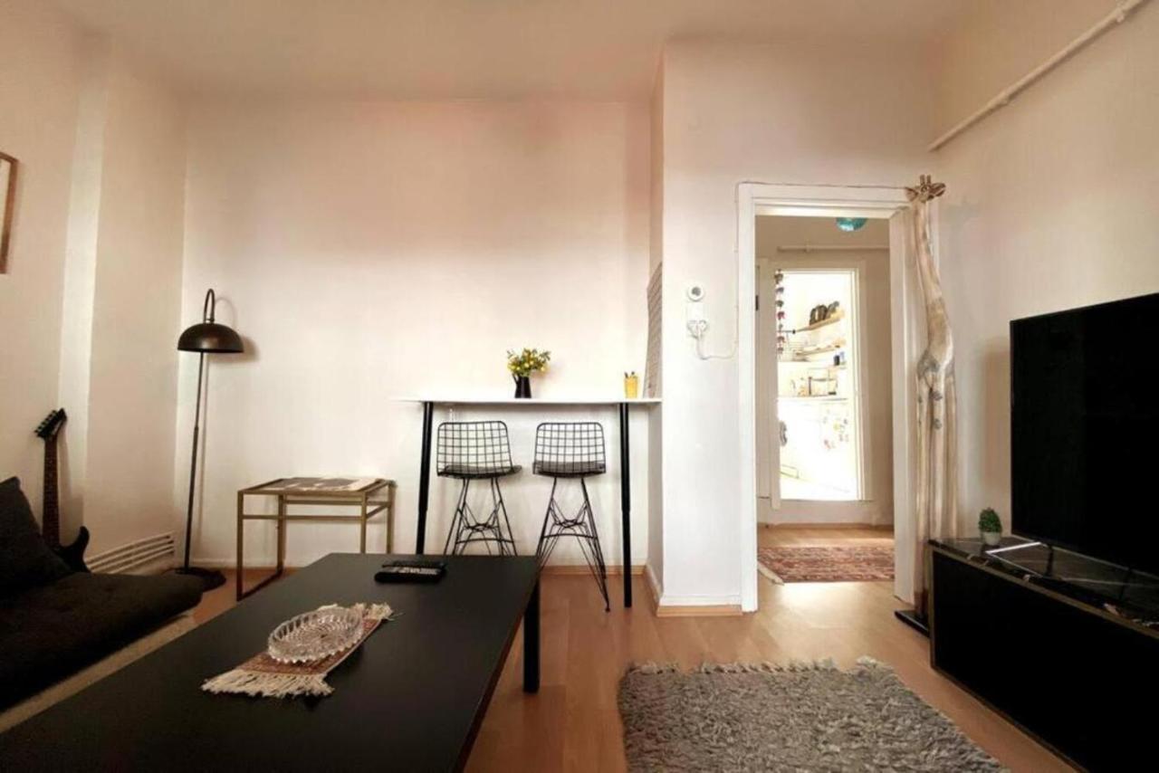 Apartment Cozy Terrace House 2min Walking To Taksim Square *