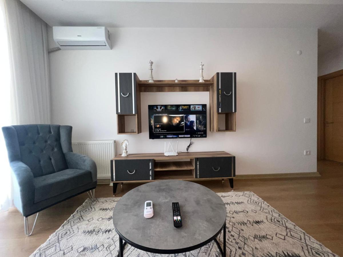 Apartment Location Free Wifi Ac Parking Garage *