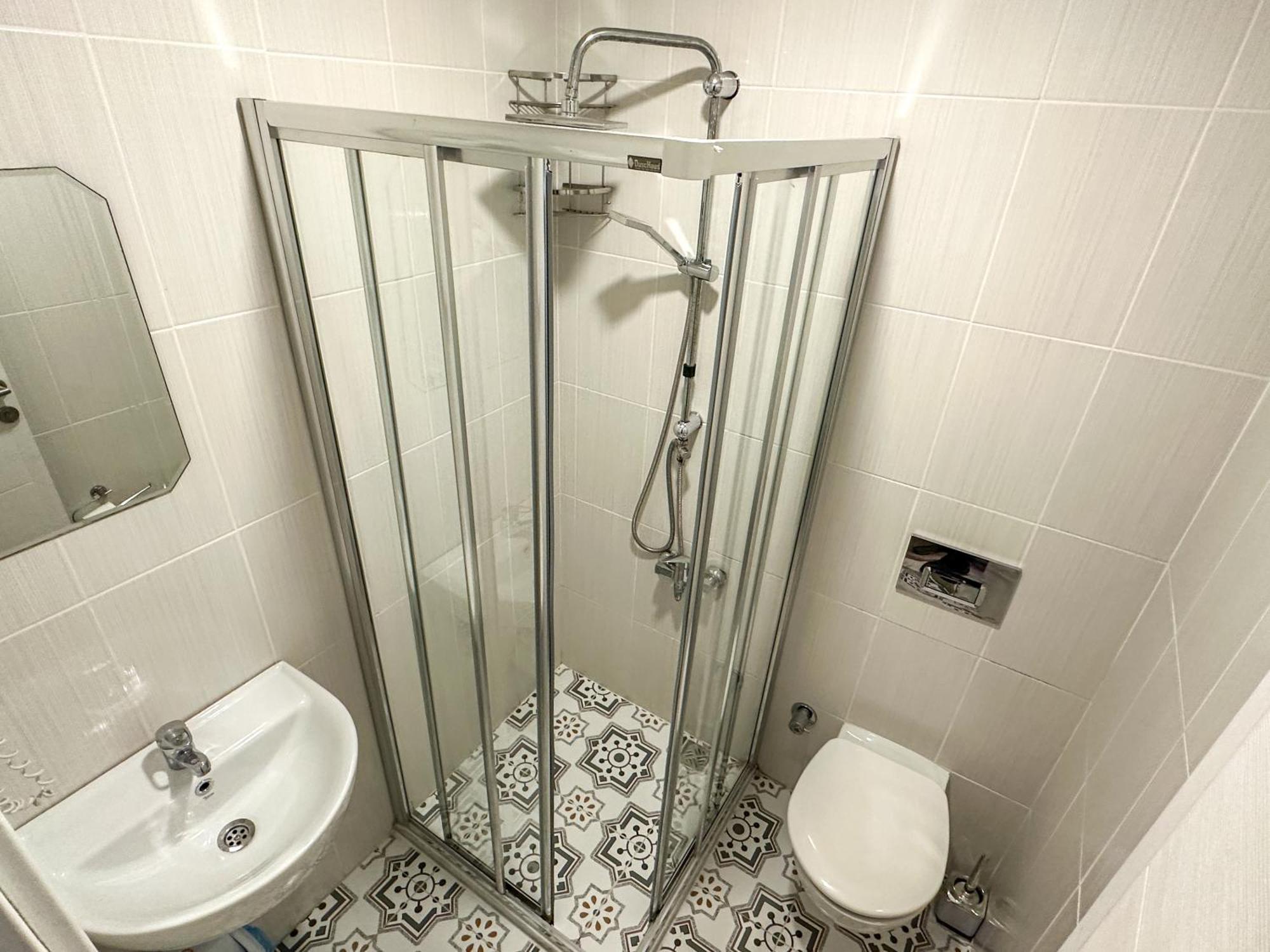 Otel Second