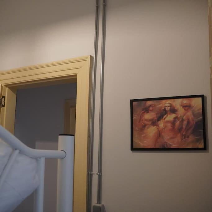 Apartment Galata Kulesi Yakininda Genis 3+1 Tarihi Istanbul