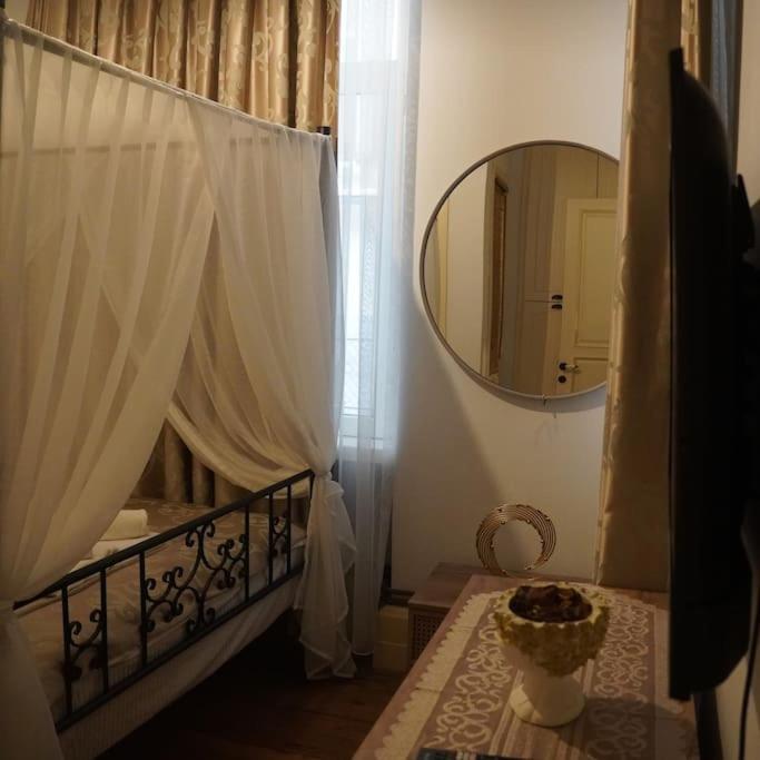 Galata Kulesi Yakininda Genis 3+1 Tarihi Istanbul