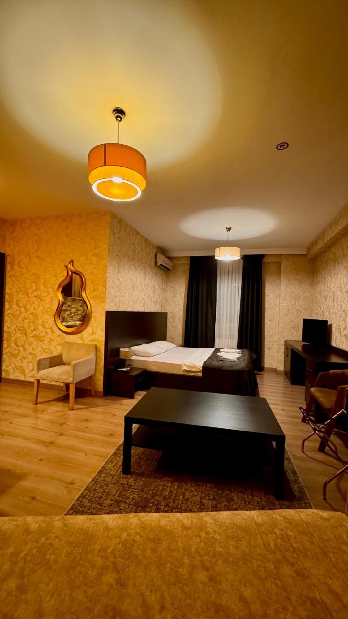 Bossuite Maltepe Istanbul