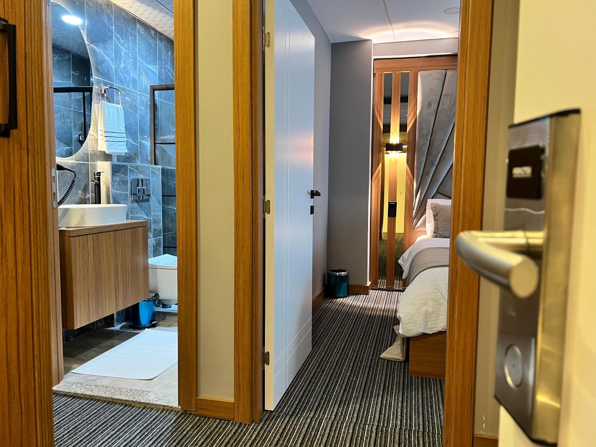 Hotel Vipinnhotels