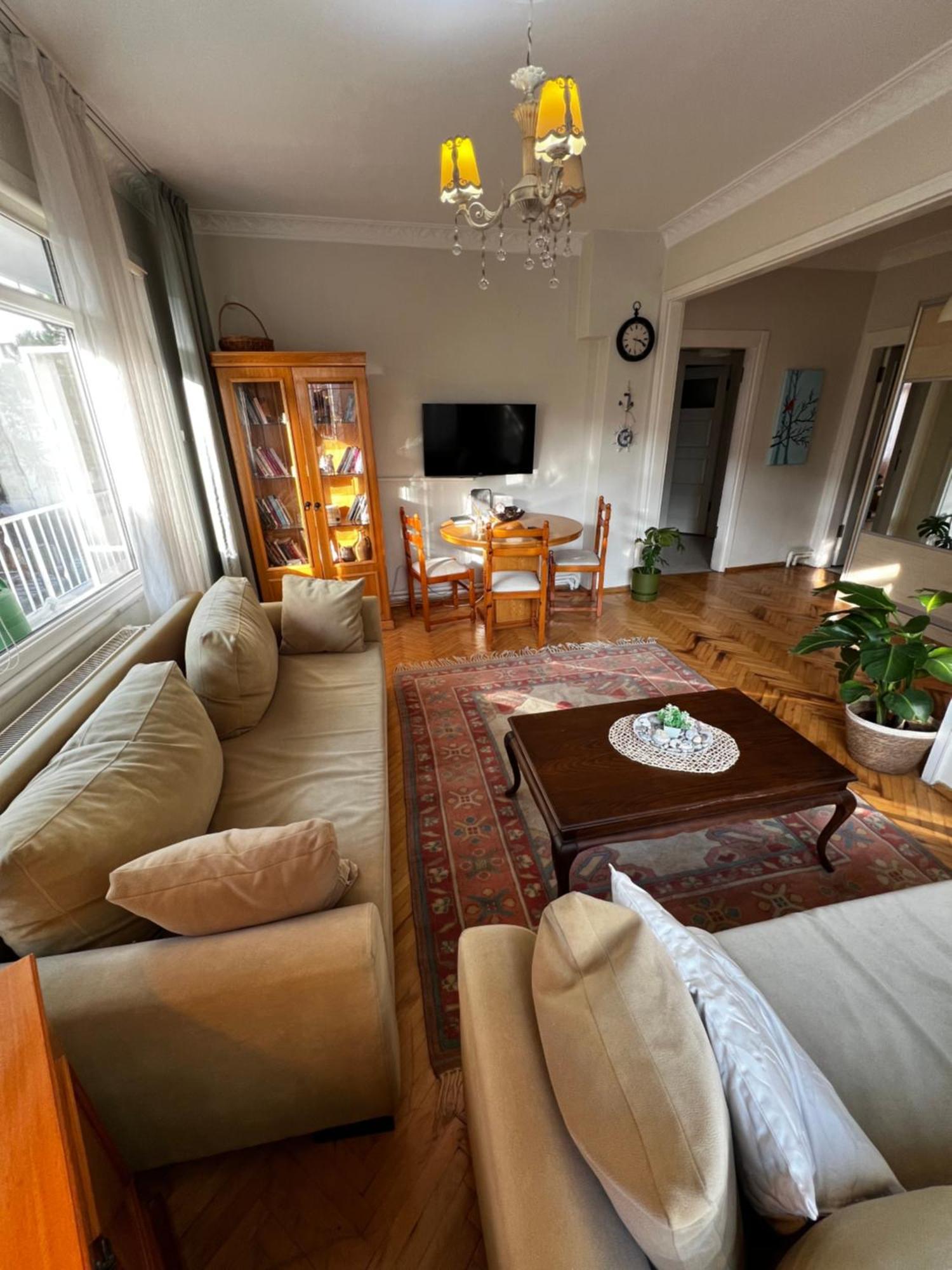 Very Close To Bosphorus, Beautiful 2 1 Salon Flat, Excellent Location Istanbul