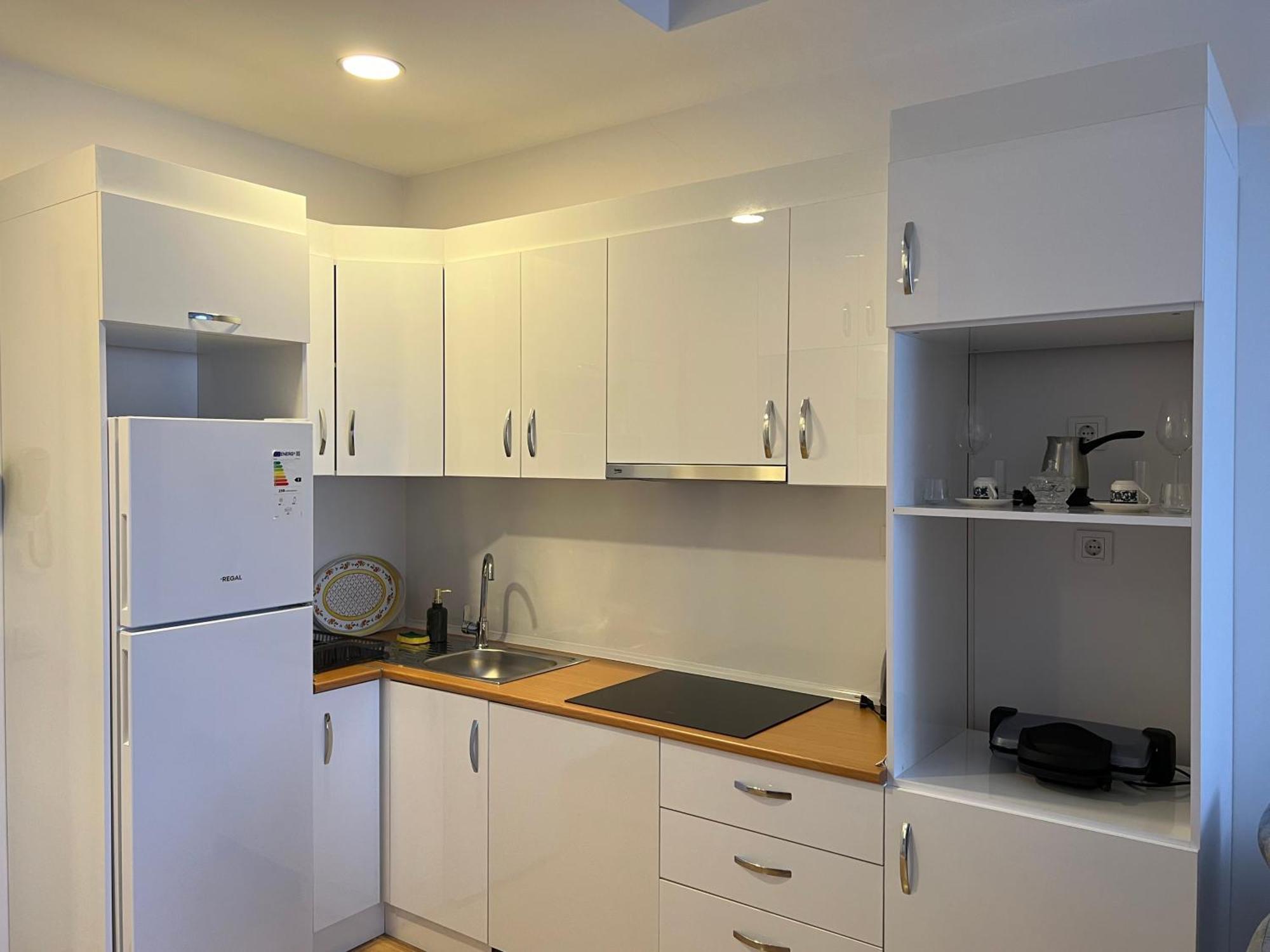 Apartment Location Free Wifi Ac Parking Garage *