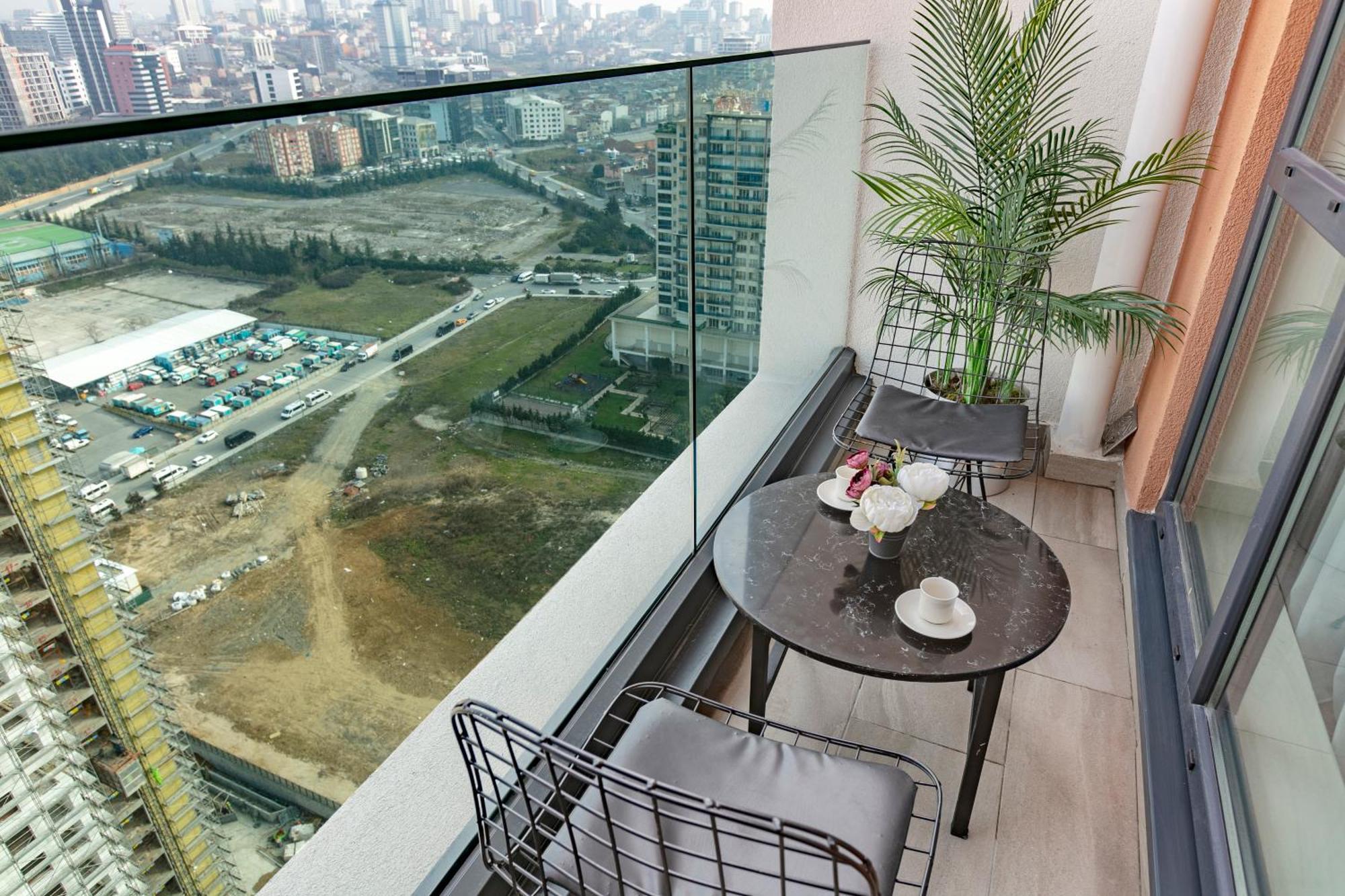 Apartment 212 Outlet Karsisinda Lux N7 *