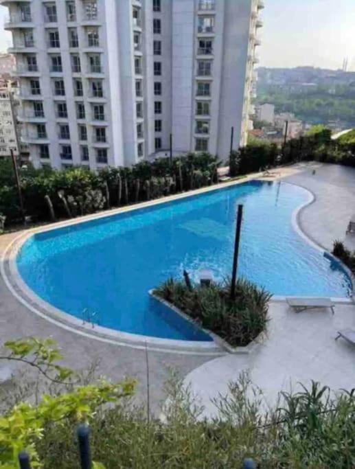 Modern Luxury At Sinpas Queen *