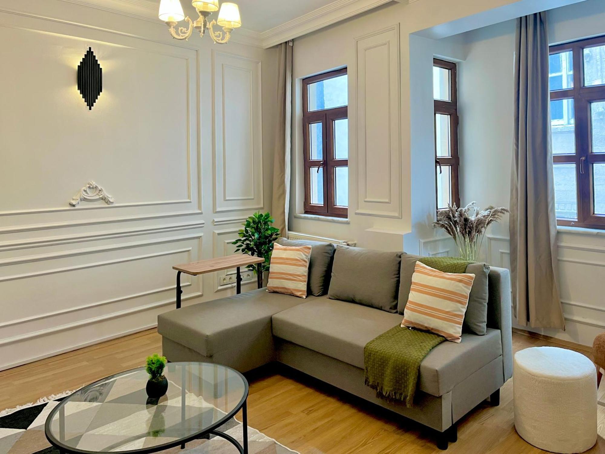 W/ New Furnitures Next To Istiklal Street And Taksim Square * Istanbul