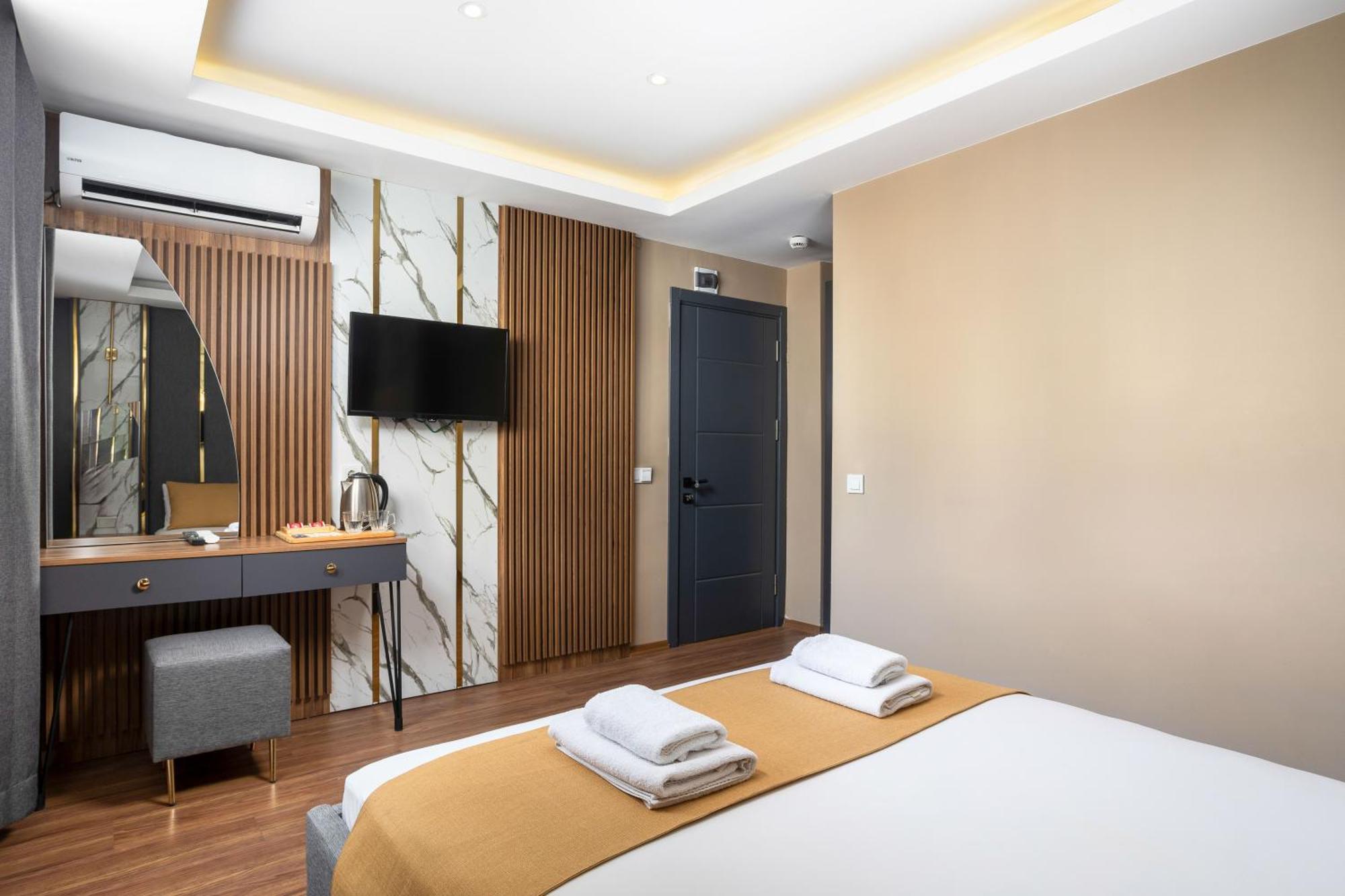 Hotel Meridiani Taksim 4*