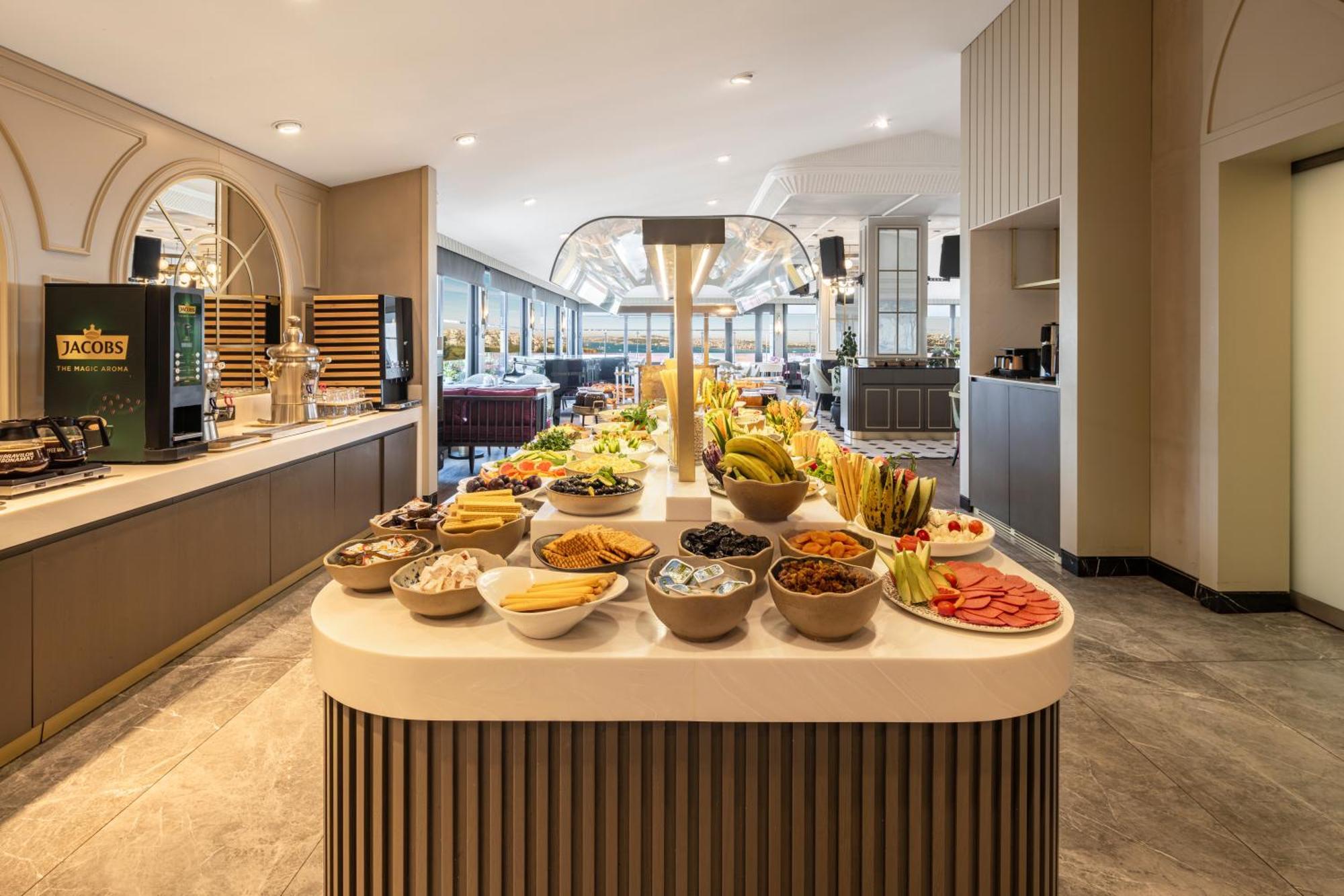 Zurich Old 4*