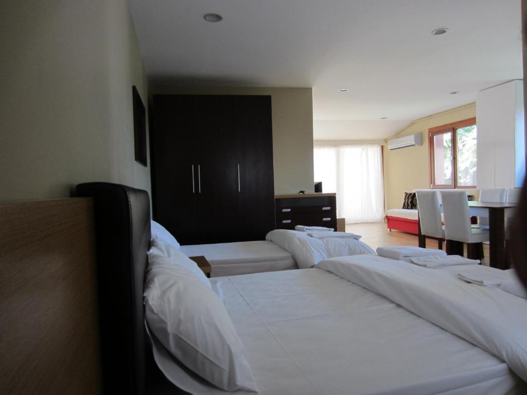 Aparthotel Flamingo Apart 3*
