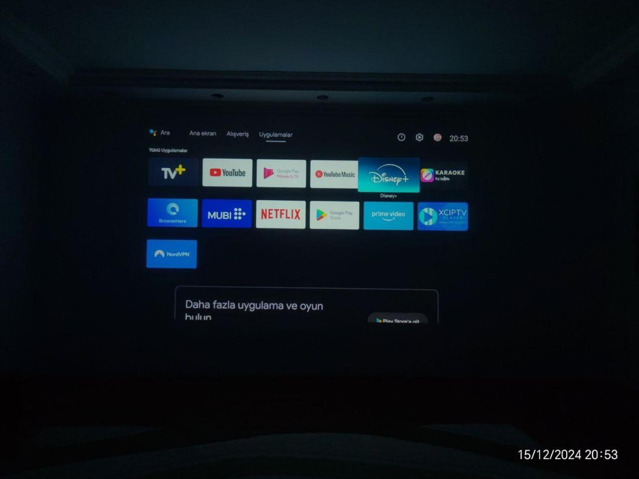 Beylikduezue Boelgesinde Ferah Bir Site Ici Konut