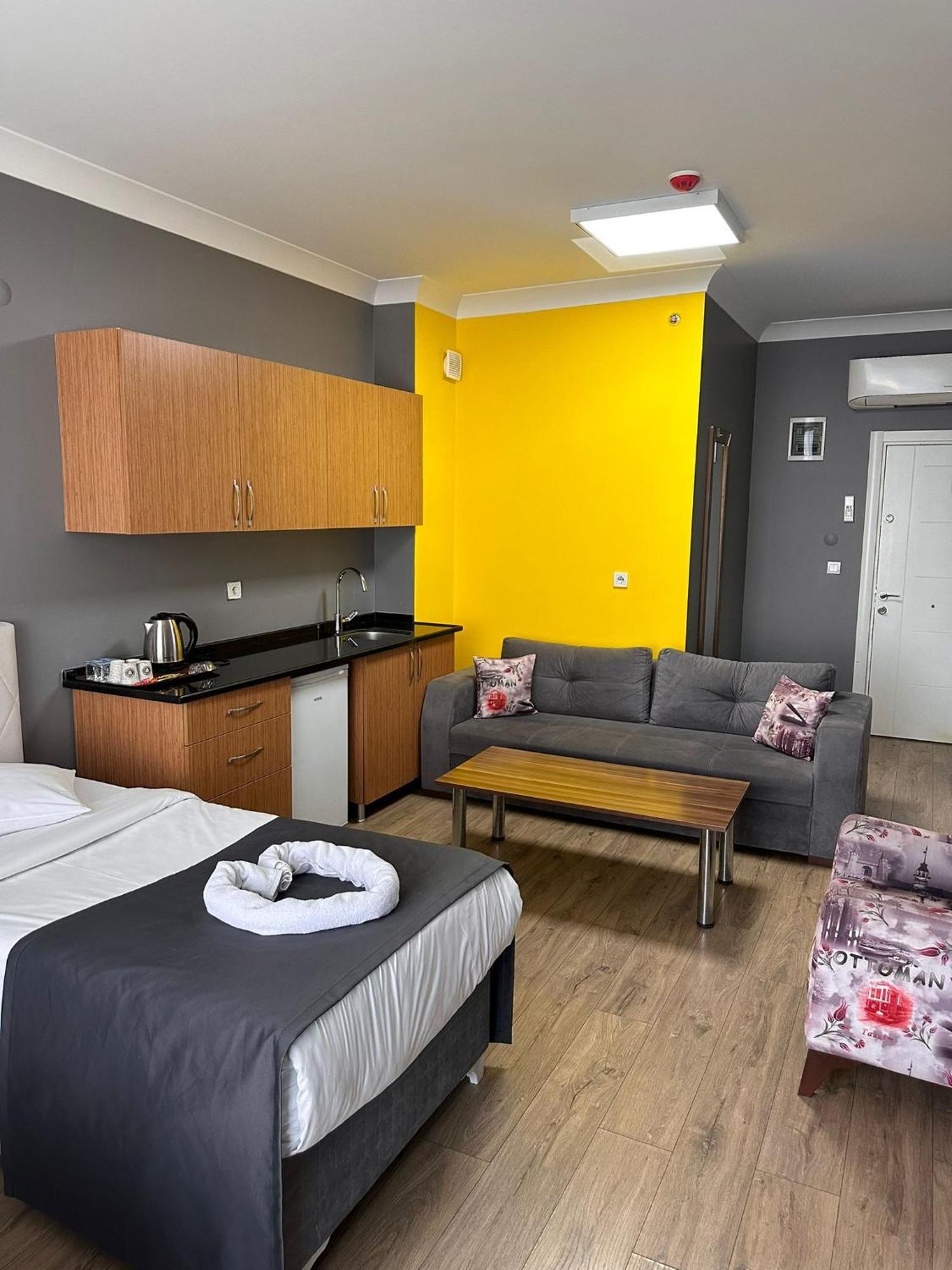 Skyport 3*