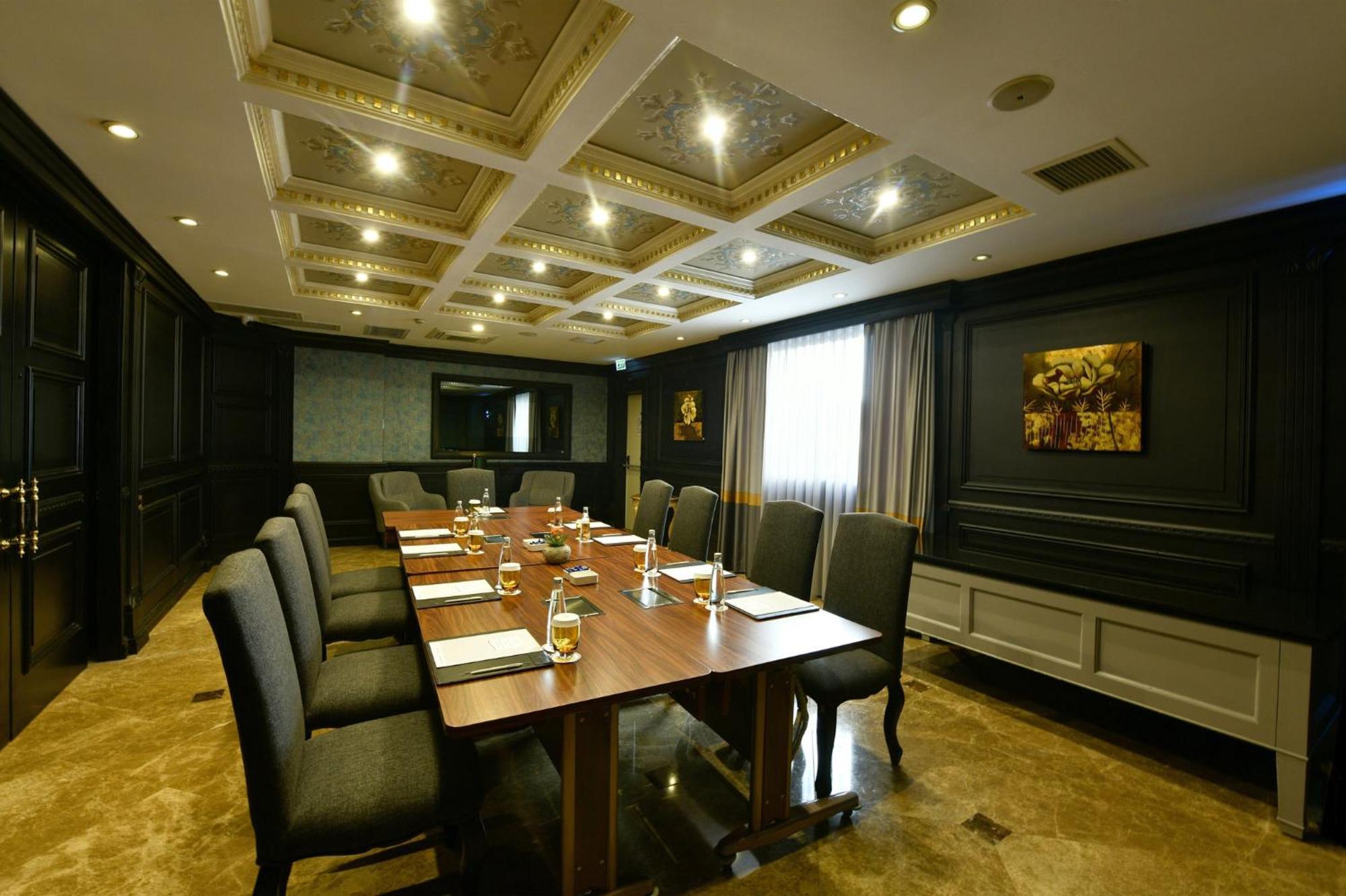 Crowne Plaza - Old By Ihg Otel İstanbul