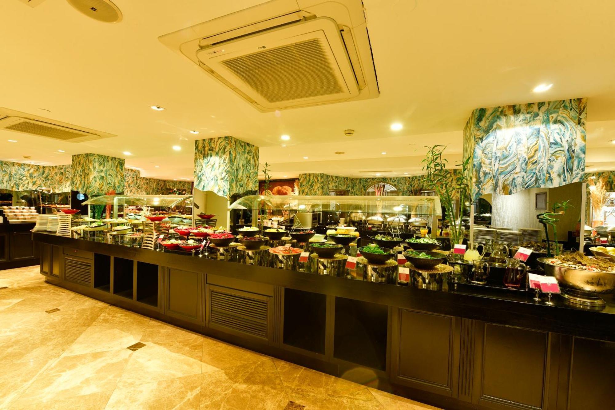 Crowne Plaza - Old By Ihg