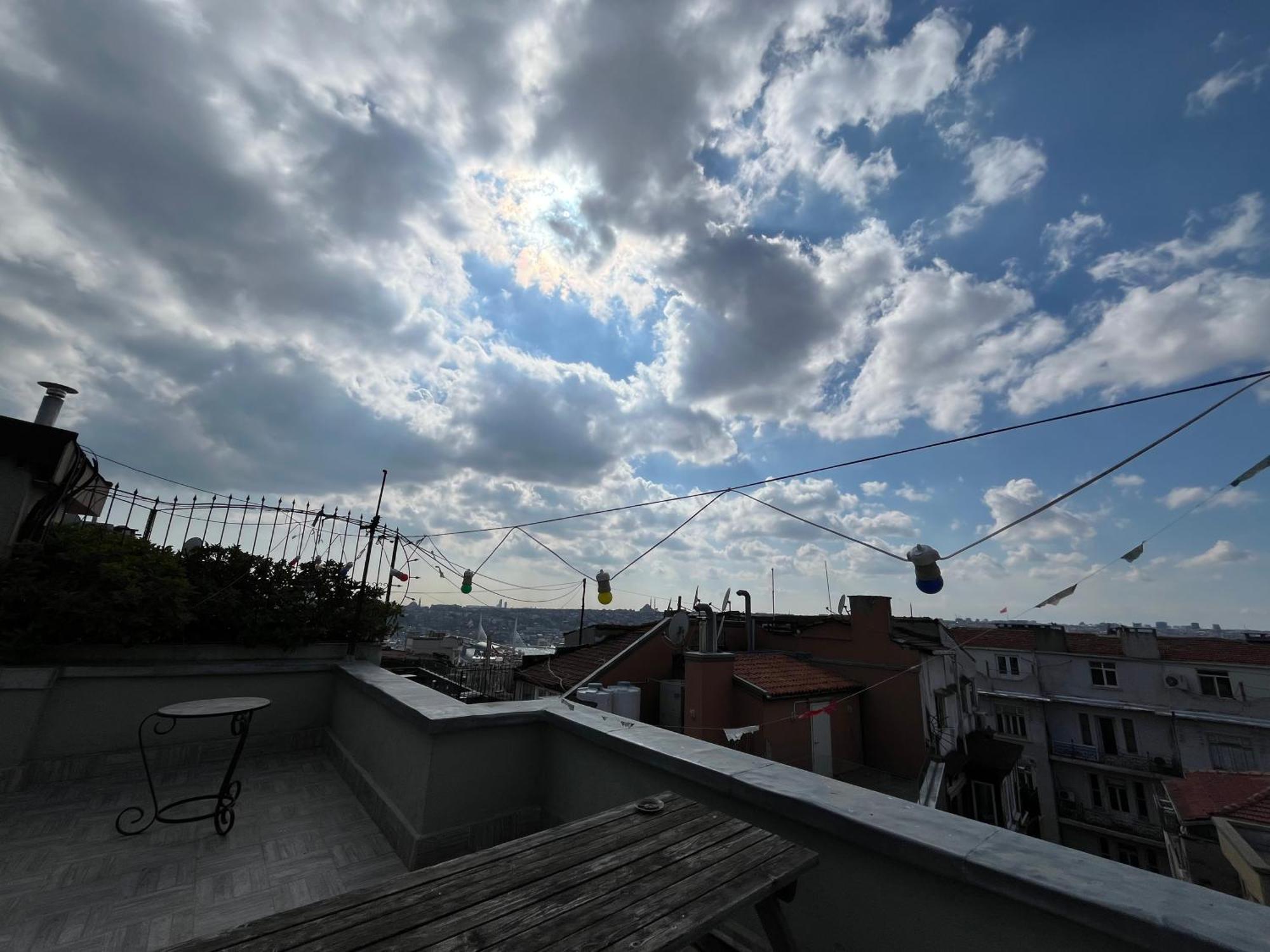 Ganbaru Tours - Flats In Galata Apartment *