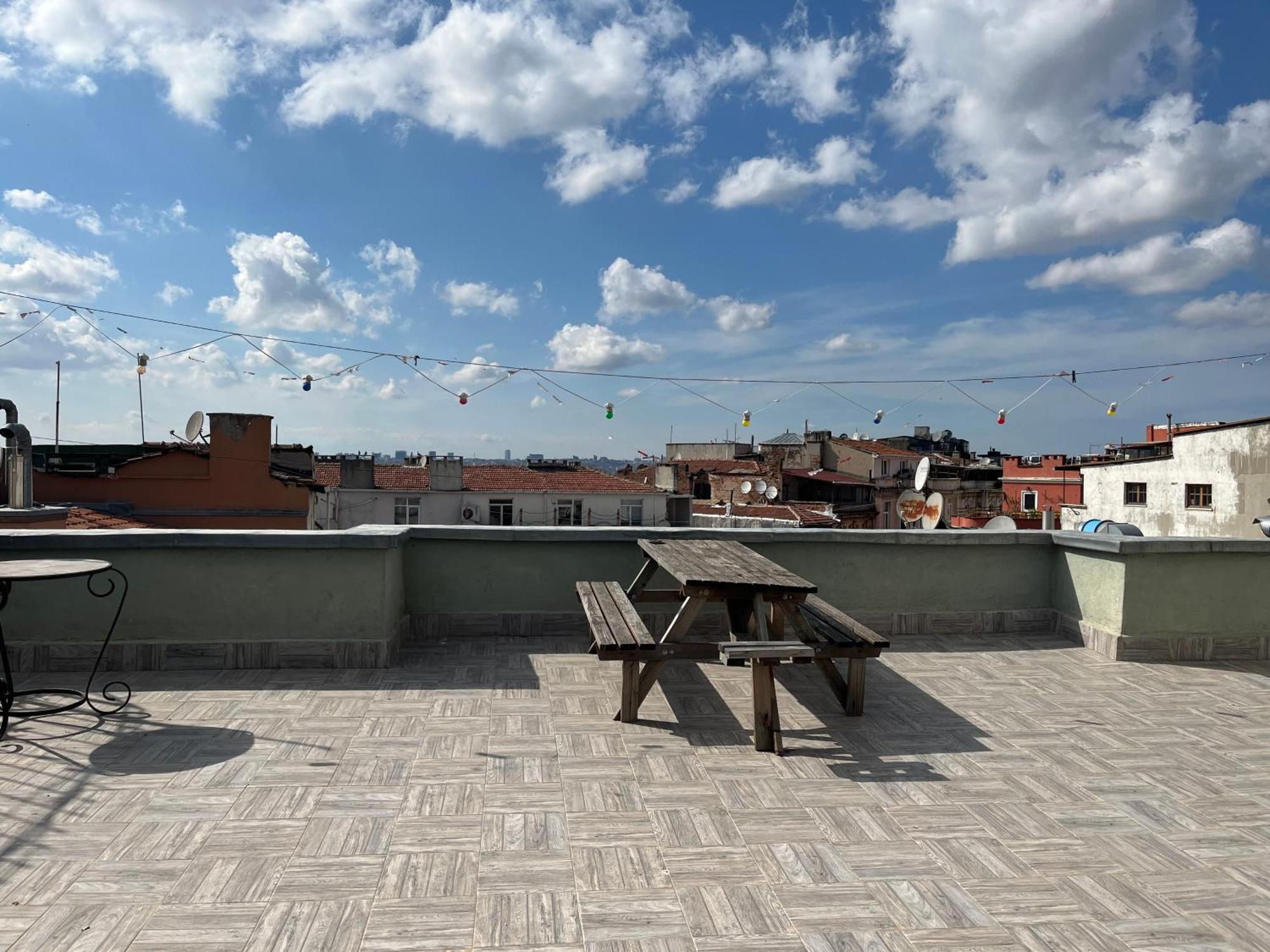 Ganbaru Tours - Flats In Galata Apartment *