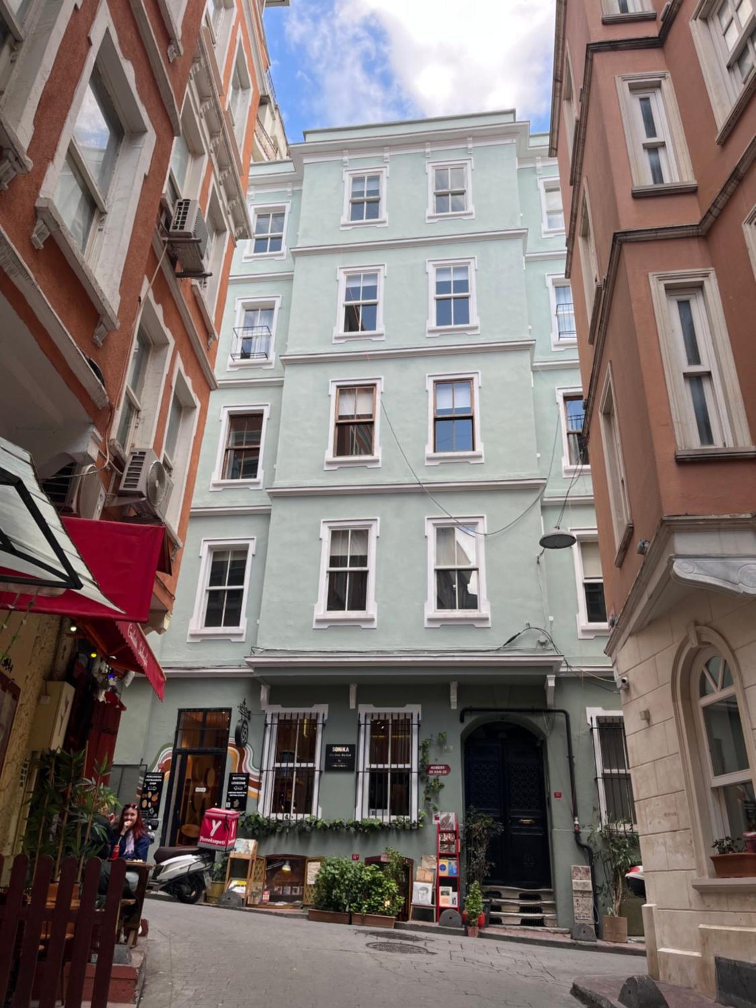 Ganbaru Tours - Flats In Galata * Istanbul