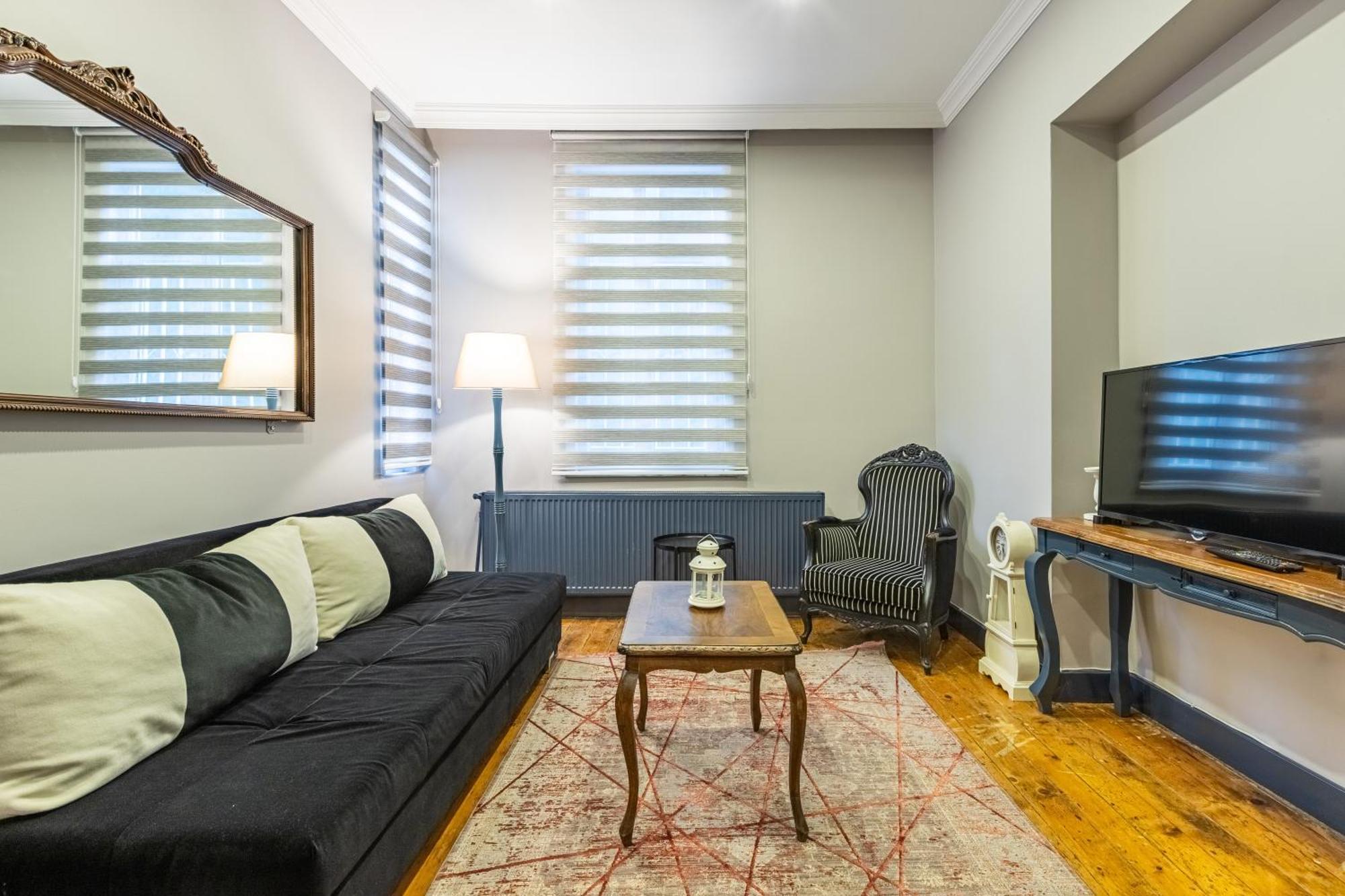 Ganbaru Tours - Flats In Galata * Istanbul