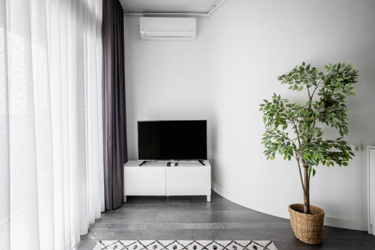 Airy Cozy - Partial Seaview Balcony! #380 Apartment Istanbul
