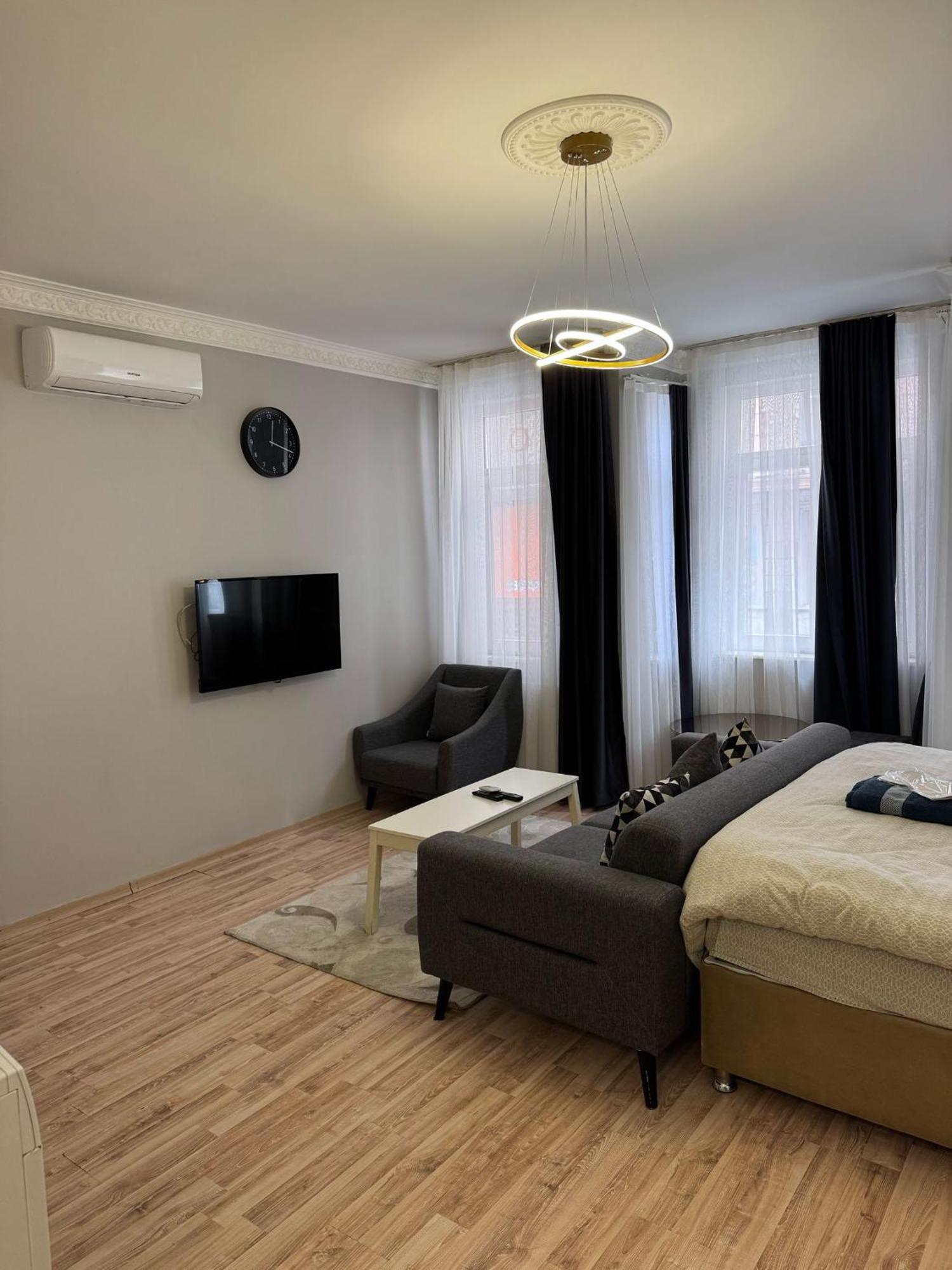 Blueway Aparthotel