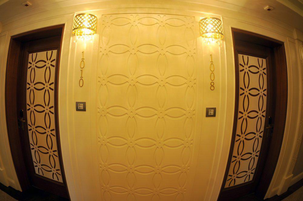 Royal 4*