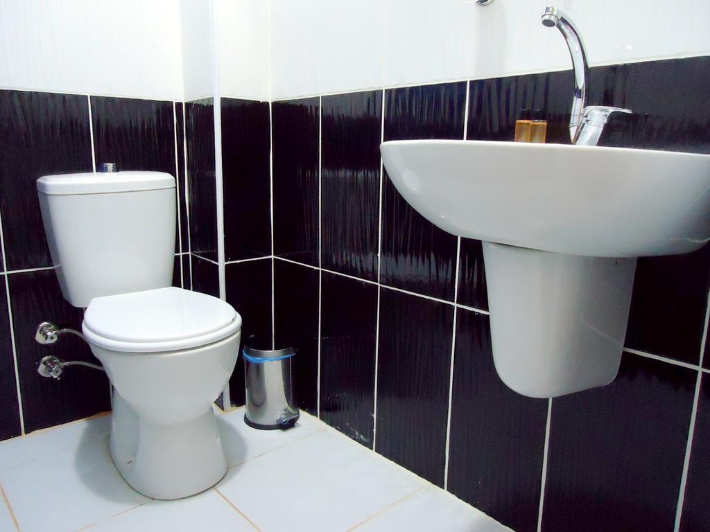 Tolga Hotel