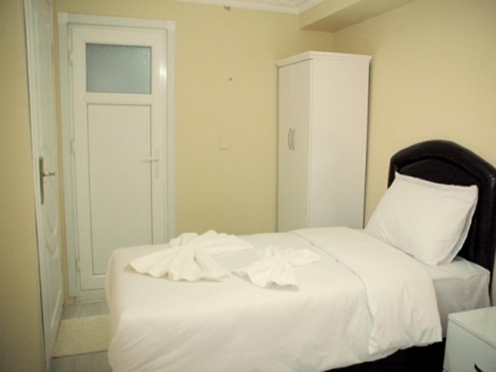 Tolga Hotel