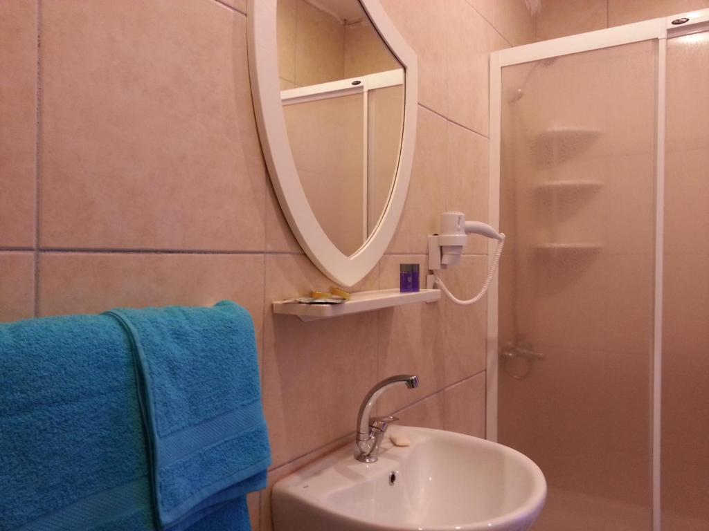 Otel Lancelot 3*
