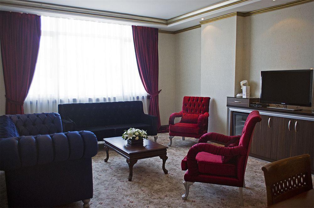 Elite Dragos Hotel 5*
