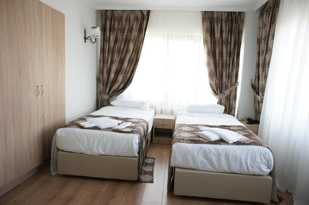 Hotel Belle Vues 2*