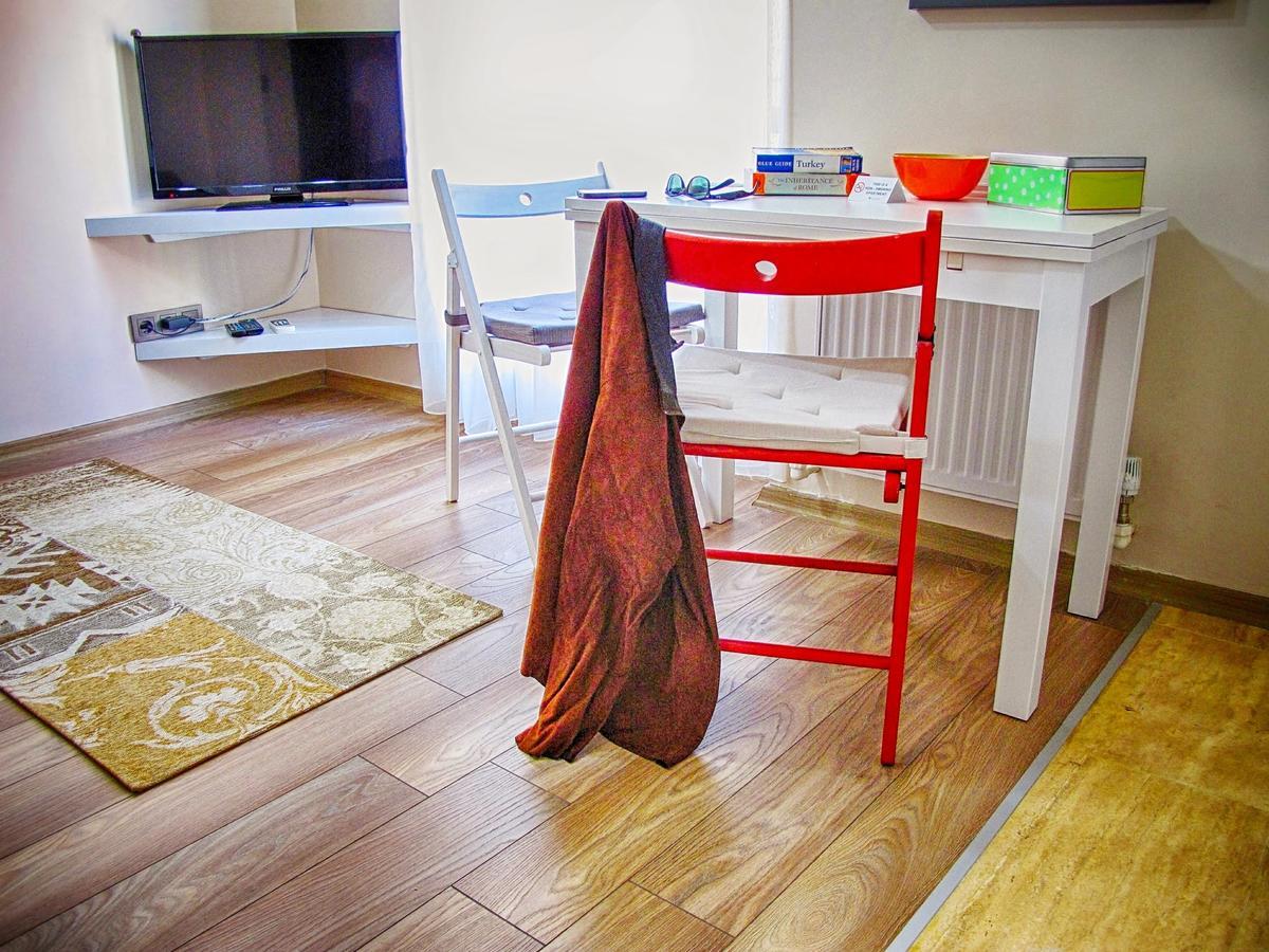 Aparthotel Juno 3*