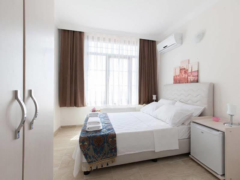 Otel Galley