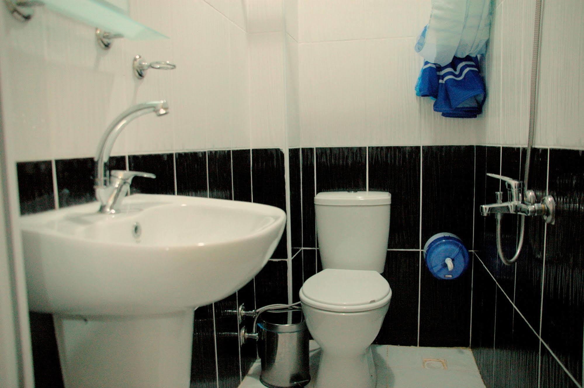 Tolga Hotel 2*
