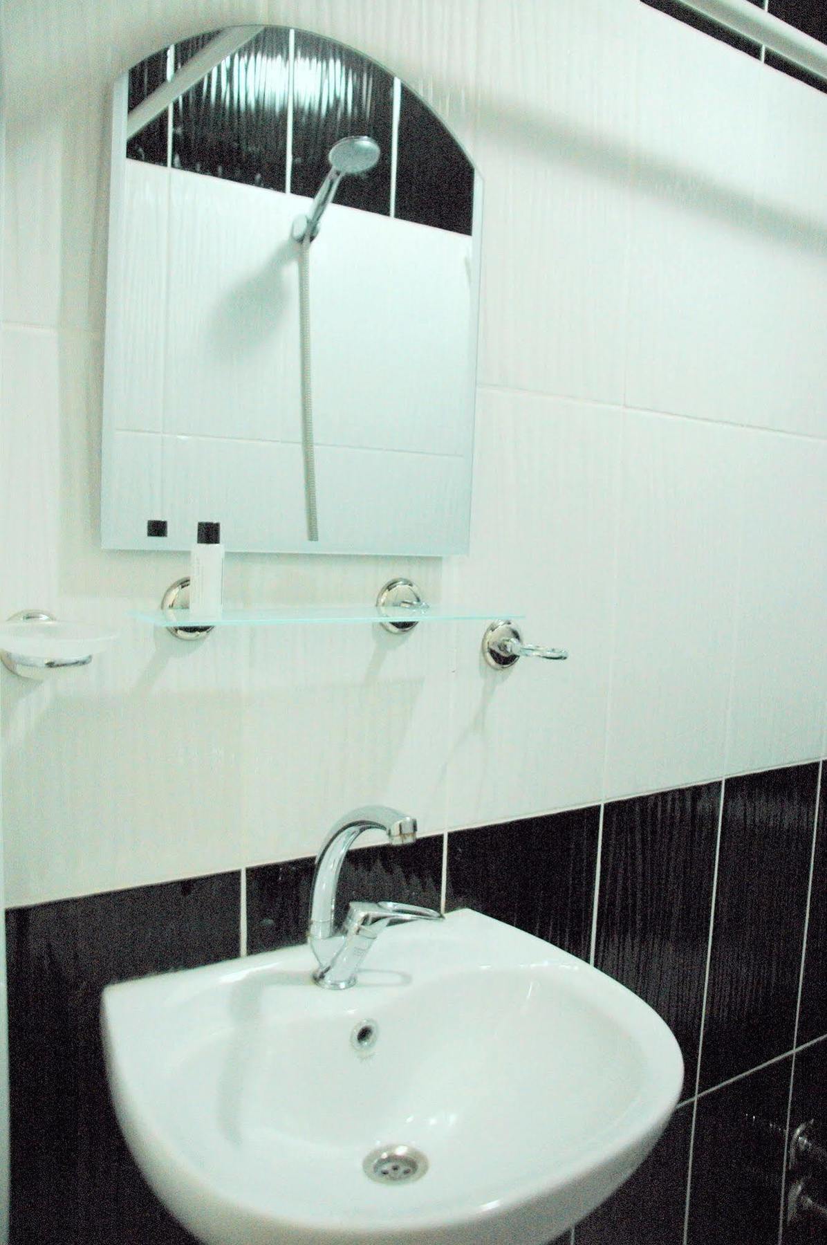 Tolga Hotel