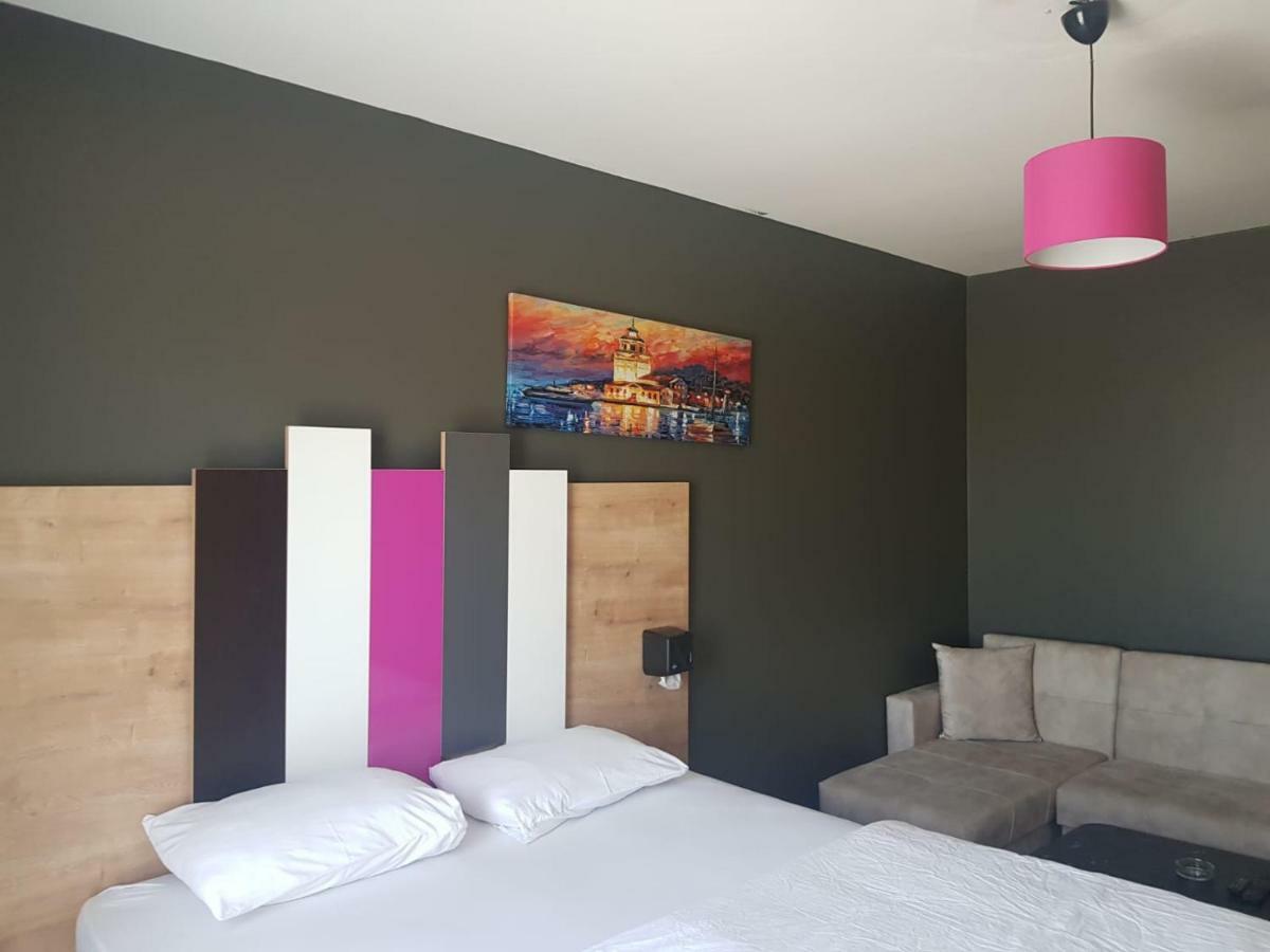 Suit Palas Aparthotel *