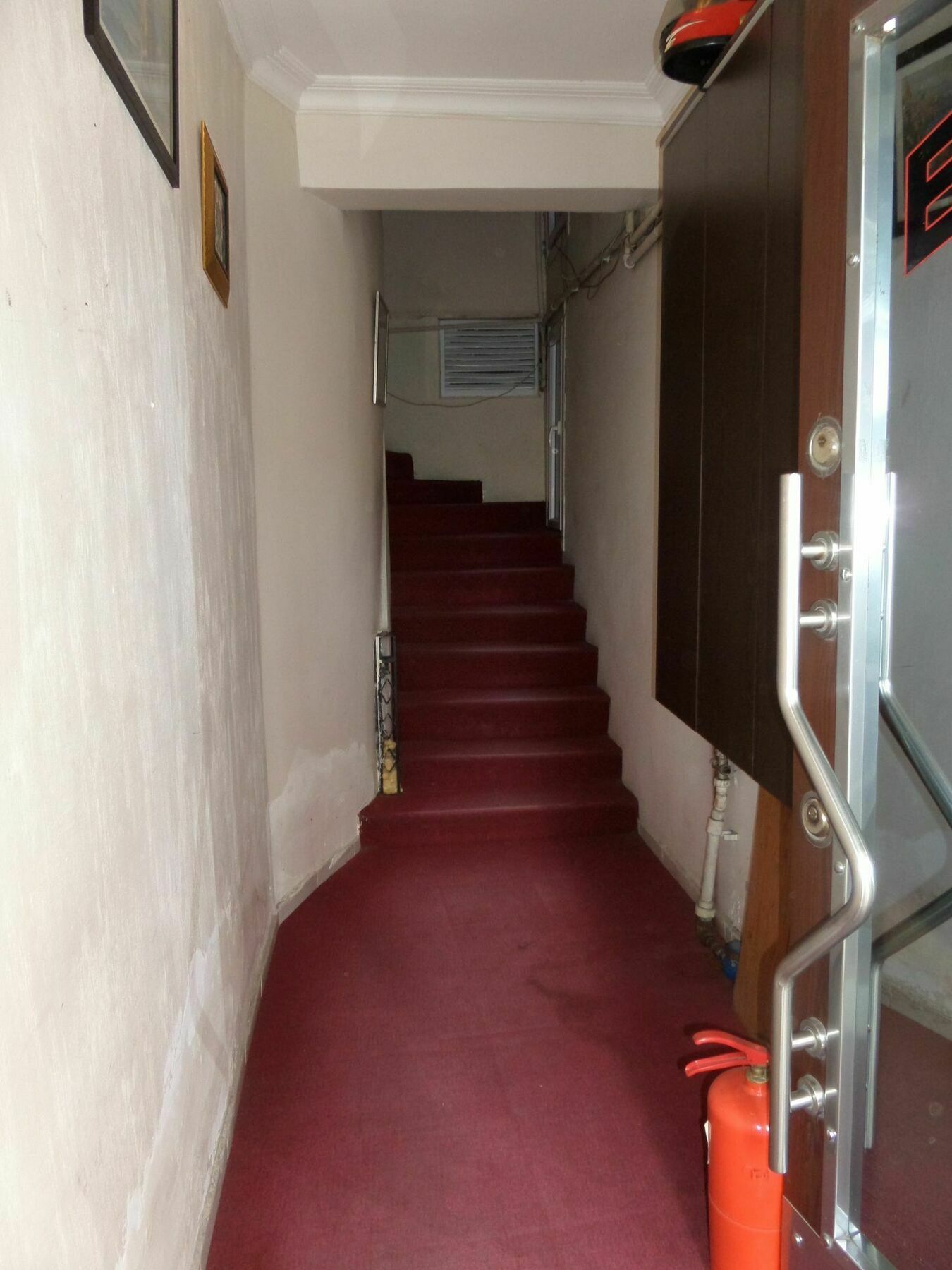 Ercan Hotel 2*