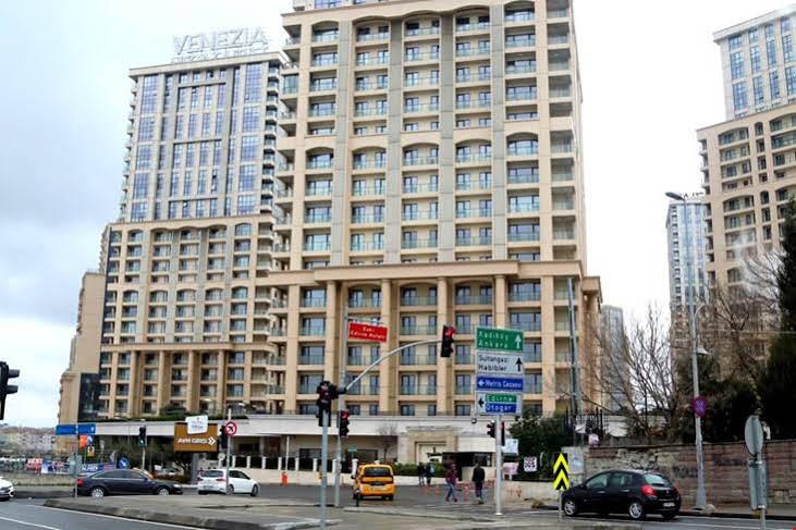 Joi Suites Hotel *