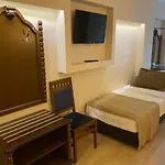Hotel Bueyuek Levent